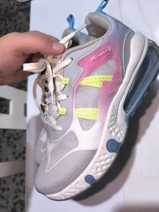 Zapatillas Polinesia grises y rosas