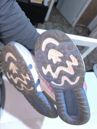 Zapatillas Polinesia grises y rosas