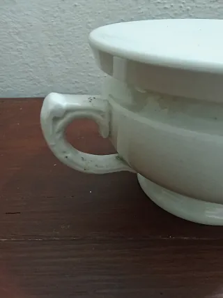 Escarradeira em Faiança Portuguesa