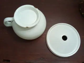 Escarradeira em Faiança Portuguesa