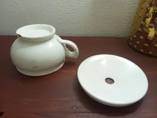 Escarradeira em Faiança Portuguesa