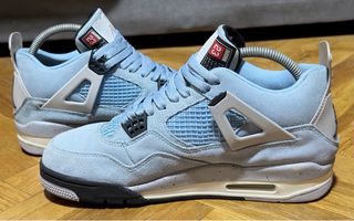 Air Jordan 4 Retro Azul