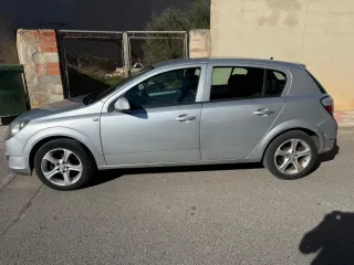 Opel Astra 2005