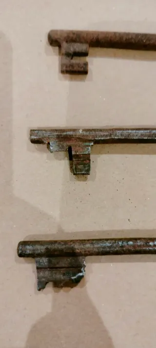 Set 3 Chiavi Antiche in Ferro Battuto