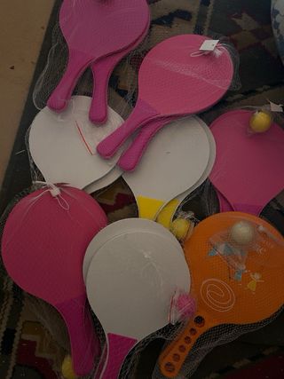 Lote mochilas, neceseres, banderas españa, bolsos