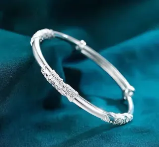 Pulsera plata NUEVA!