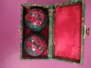 Bolas de meditación chinas con caja