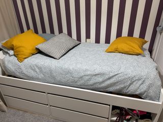 Cama Ikea madera blanca con 4 cajones