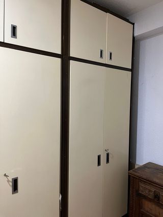 GRATIS 2 Mueble de salón+Mueble con armarios/cama