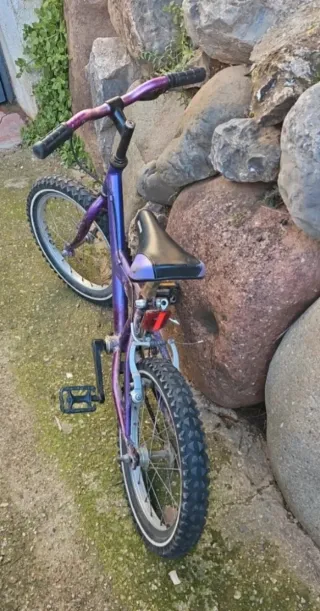 Bicicleta infantil 16 morada