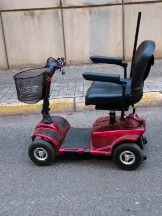 Silla eléctrica con baterías nuevas