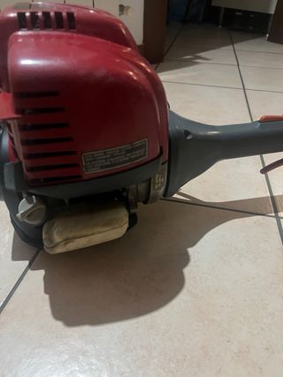 Decespugliatore Honda GX35 4 tempi