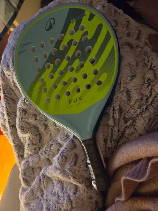 Pala de pádel infantil