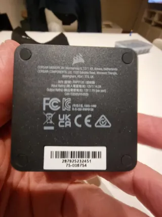 Hub Corsair iCUE LINK