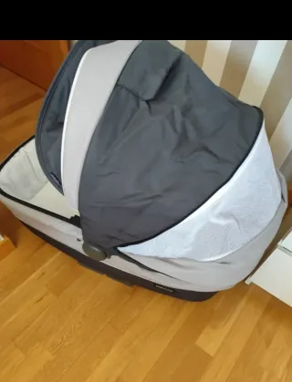 Trilogia carro bebé con ovetto e passeggino