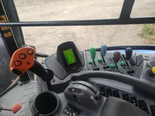 Tractor New Holland T7060