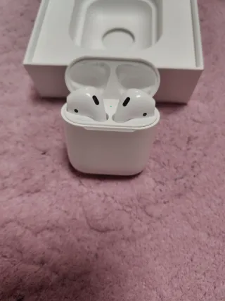 Apple AirPods Blancos
