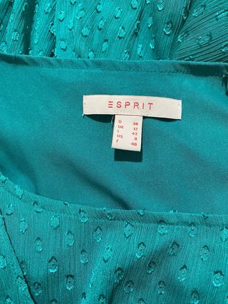 Vestido verde azulado con puntos