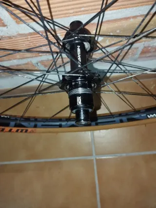 Juego Ruedas Newmen Evolution SL X R 25 gravel