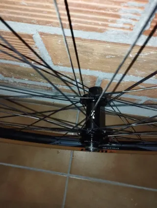 Juego Ruedas Newmen Evolution SL X R 25 gravel