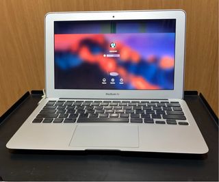 Macbook Air 11 fine 2010