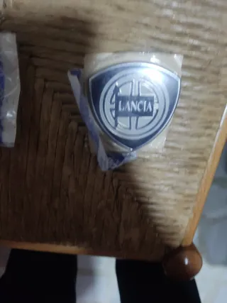 Insignias Lancia y Pegatina HF Lancia