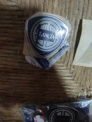 Insignias Lancia y Pegatina HF Lancia