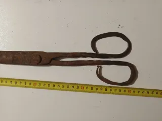 Tijeras antiguas de chimenea