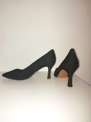 Tacones negros Sfera