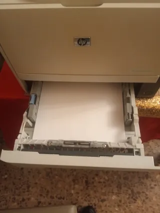 Impresora HP LaserJet 2055dn