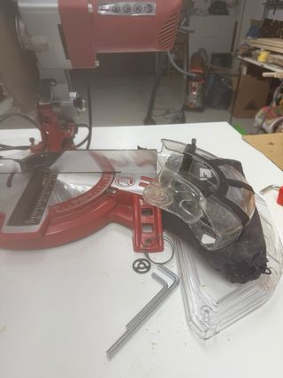 Ingletadora Einhell Roja