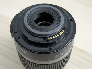 Objetivo Canon EF-S 18-55mm AVERIADO