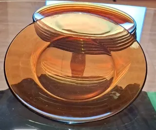 3€ c/u. Platos llanos y postre. Duralex ámbar