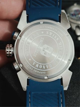 Reloj Swiss Military Hanowa Scuba 200m (20 ATM)