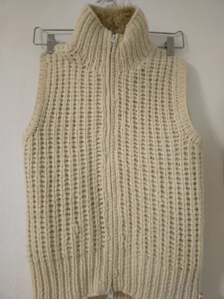 Chaleco Replay Beige con Forro Peludo