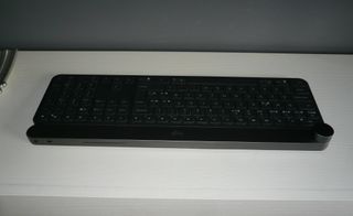 Teclado Logitech Bluetooth Craft con Dial