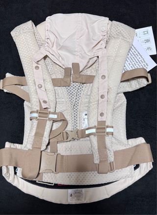 Portabebés Ergobaby Omni Breeze Beige Natural