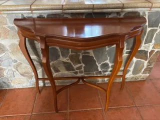 Mesa de entrada de madera