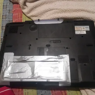 Portátil HP Negro y Plateado