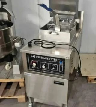 Freidora a presión 642469620