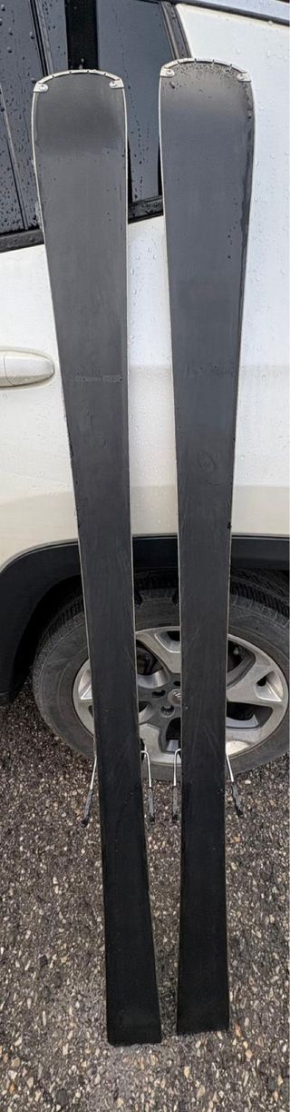 Esquís Salomon S8 155. Como nuevos.