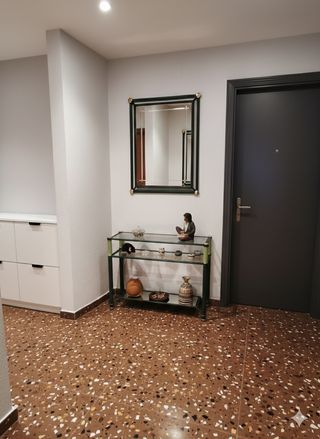 Consola de cristal y metal con espejo