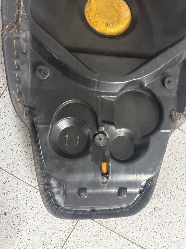 Asiento Peugeot Speedfight 2 49cc