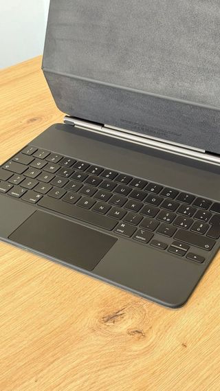 NUEVO Apple Magic Keyboard iPad Pro 12.9