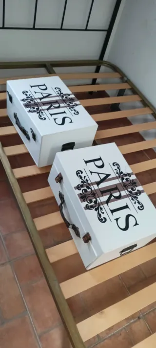 Cabeceros de madera, colchones, somier y tapiflex