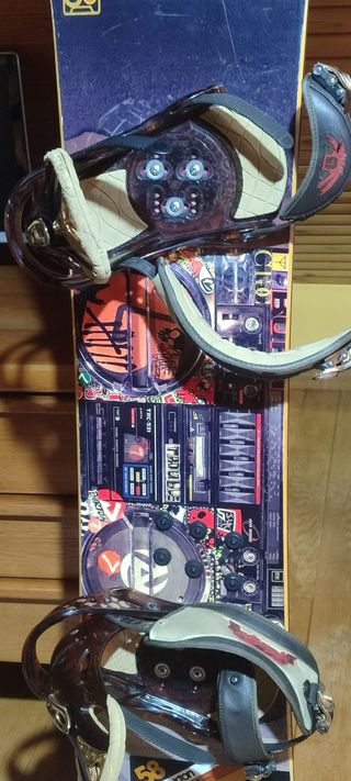 Tabla Snow Burton SEVEN