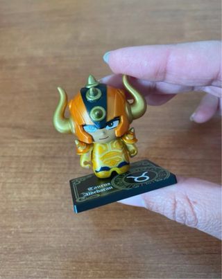 Muñeco Tauro Aldebaran Japón