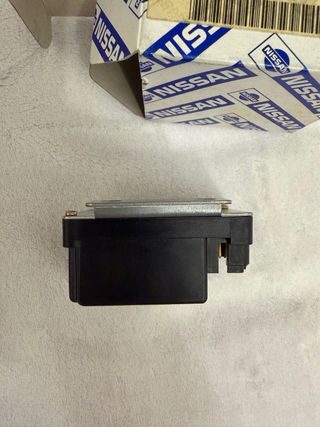 Relé Limpiaparabrisas Nissan Patrol 28890-B8060