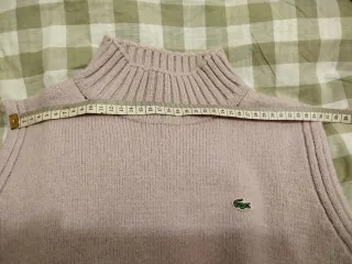 Chaleco rosa Lacoste cuello alto