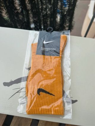 Jordan 4 SB Verde Pino Talla 42